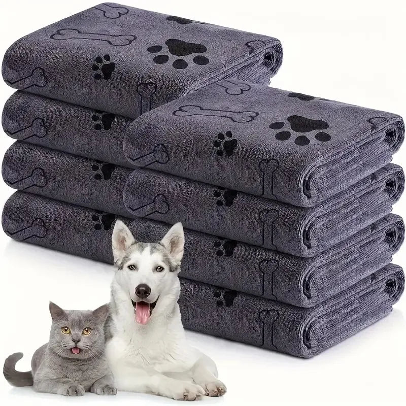 Quick-dry microfibre dog towel in grey — super absorbent 60x100cm pet bath towel