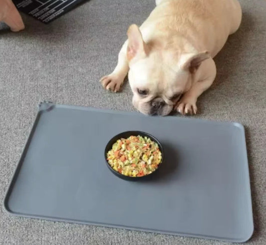 Waterproof non-slip silicone pet feeding mat for Dogs and Cats