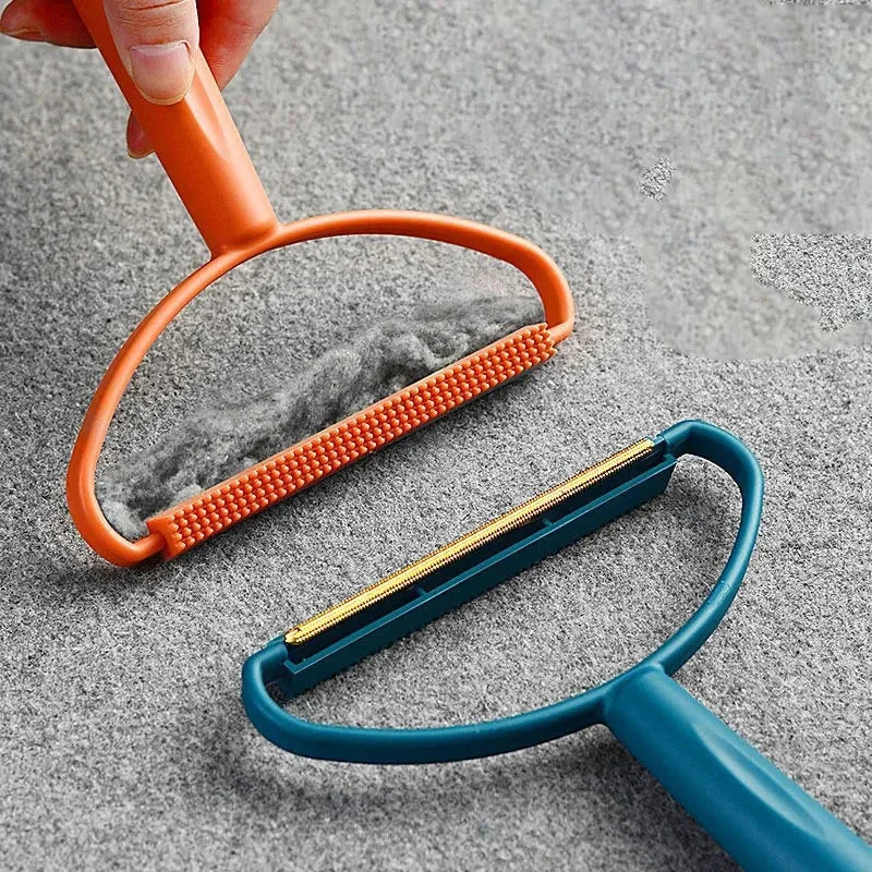 Portable pet hair lint remover for Dogs and Cats.